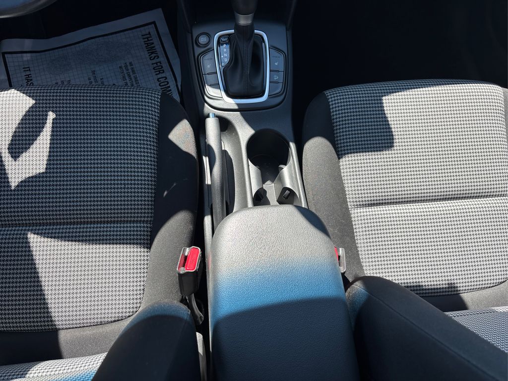 2021 Hyundai Kona SEL Plus photo 15