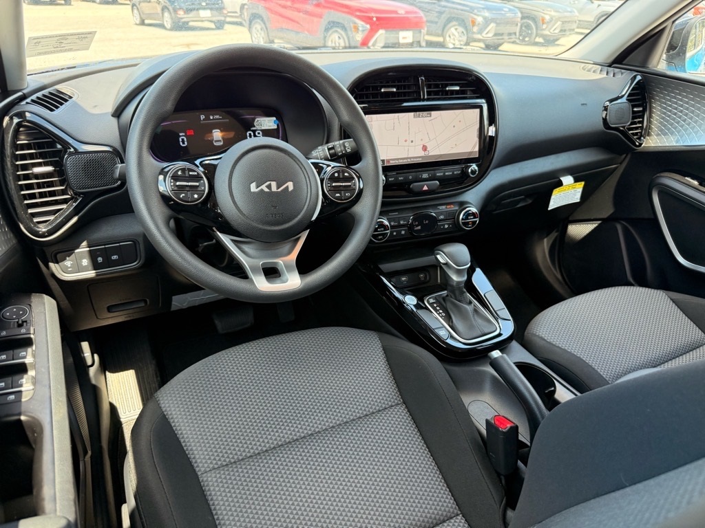2023 Kia Soul S photo 5