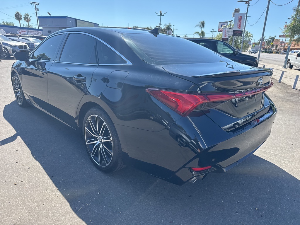 2019 Toyota Avalon XLE XSE Touring Limited photo 3