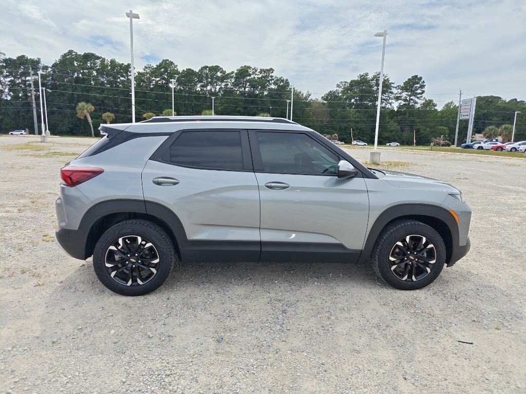 2023 Chevrolet Trailblazer LT photo 6
