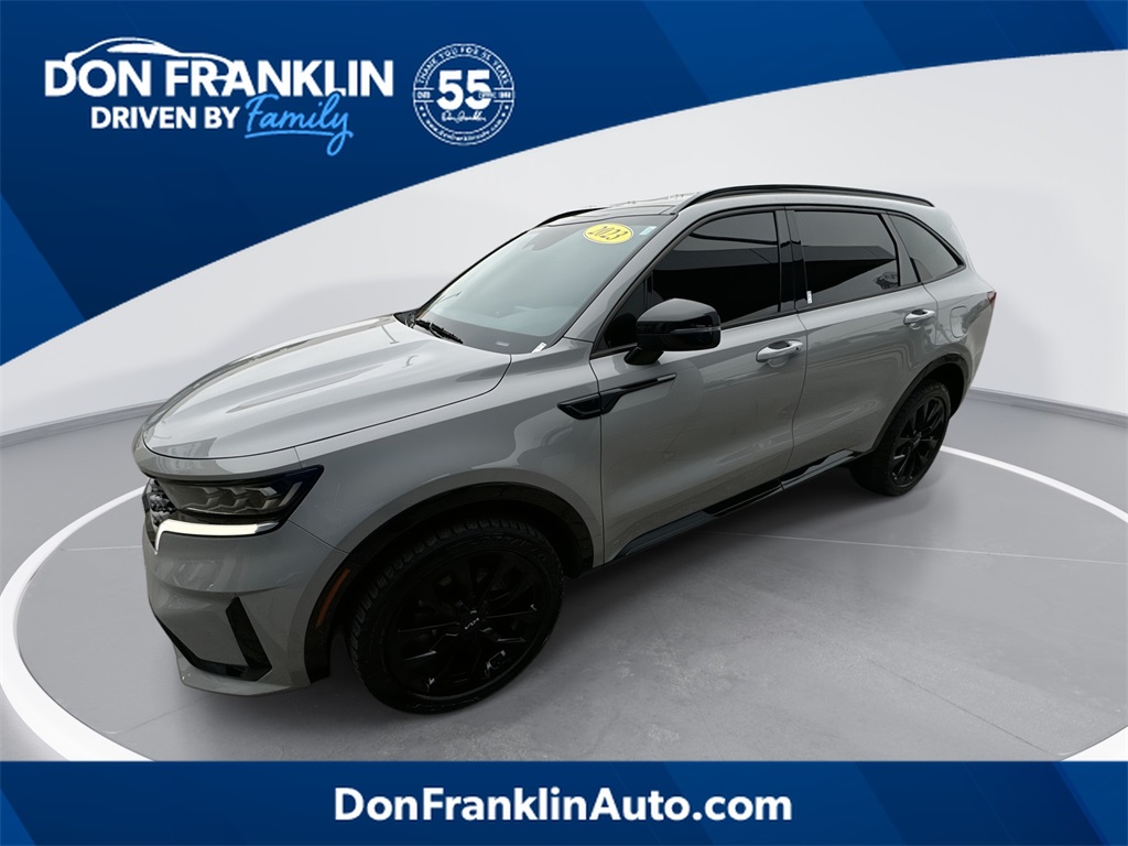 2023 Kia Sorento SX's photo