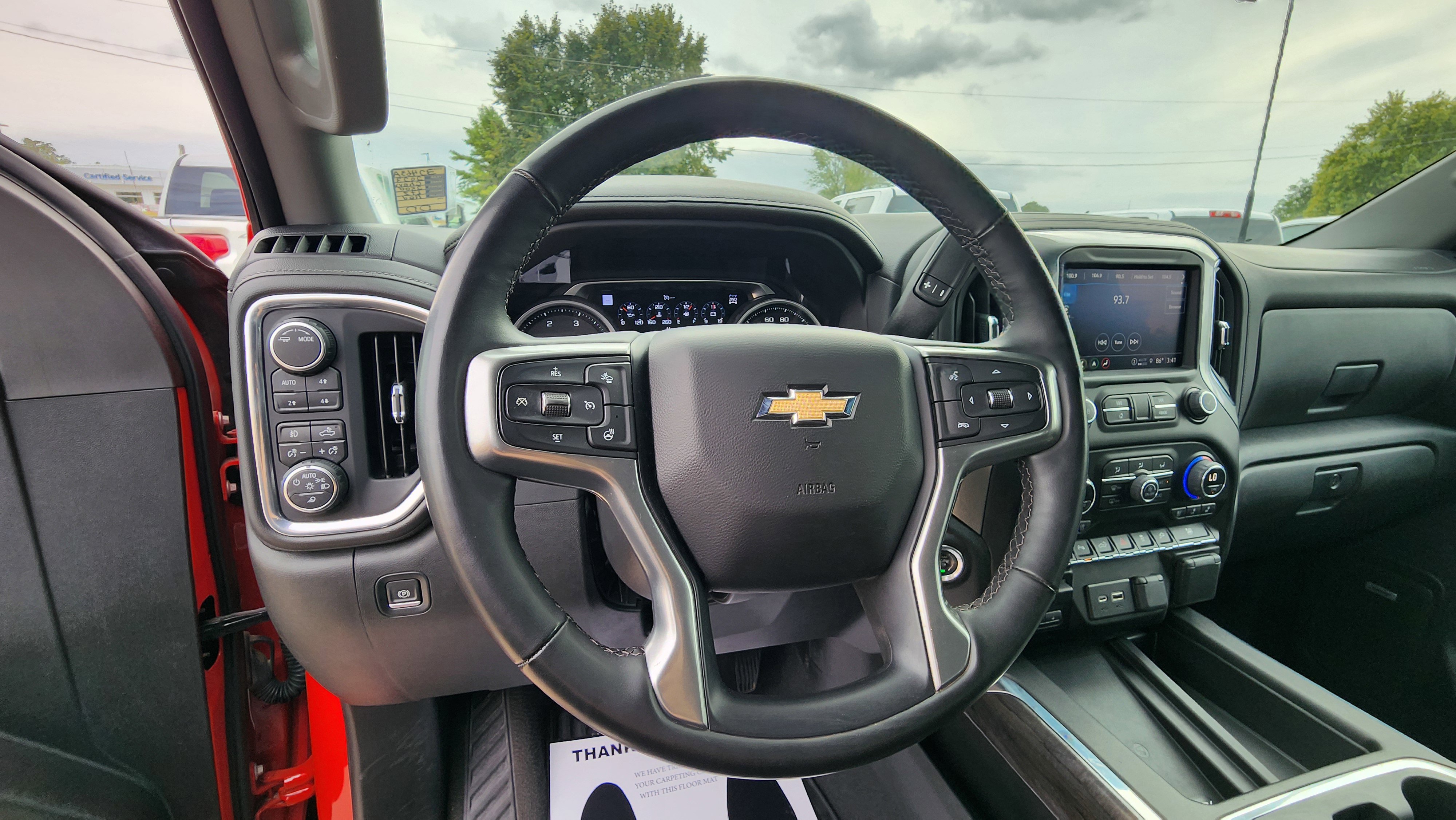 2023 Chevrolet Silverado 2500HD LTZ photo 10