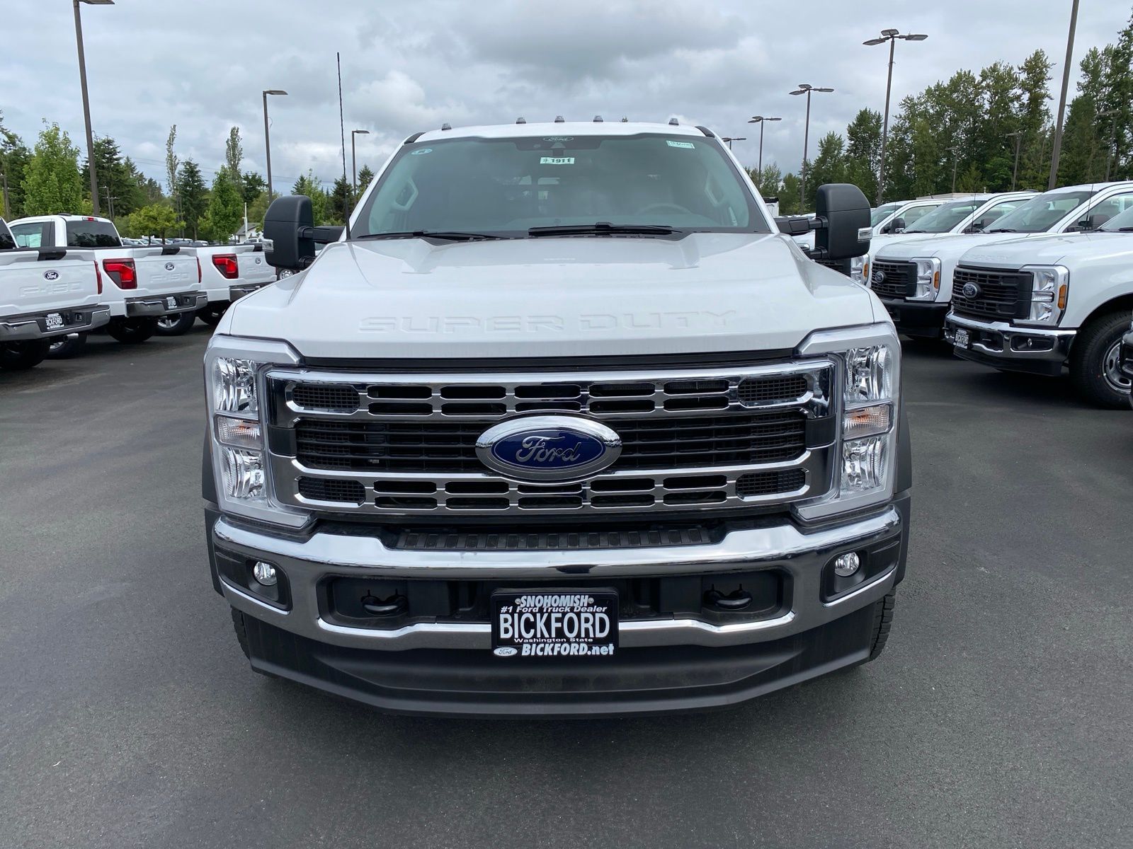 2024 Ford F-550 XL photo 2