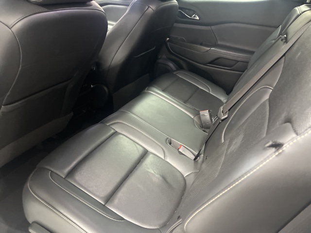 2023 Gmc Acadia SLT photo 33