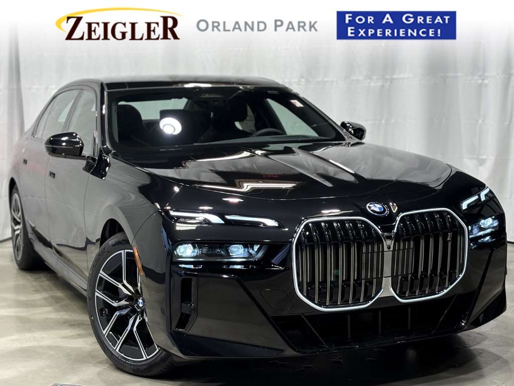 2025 BMW i7 60's photo