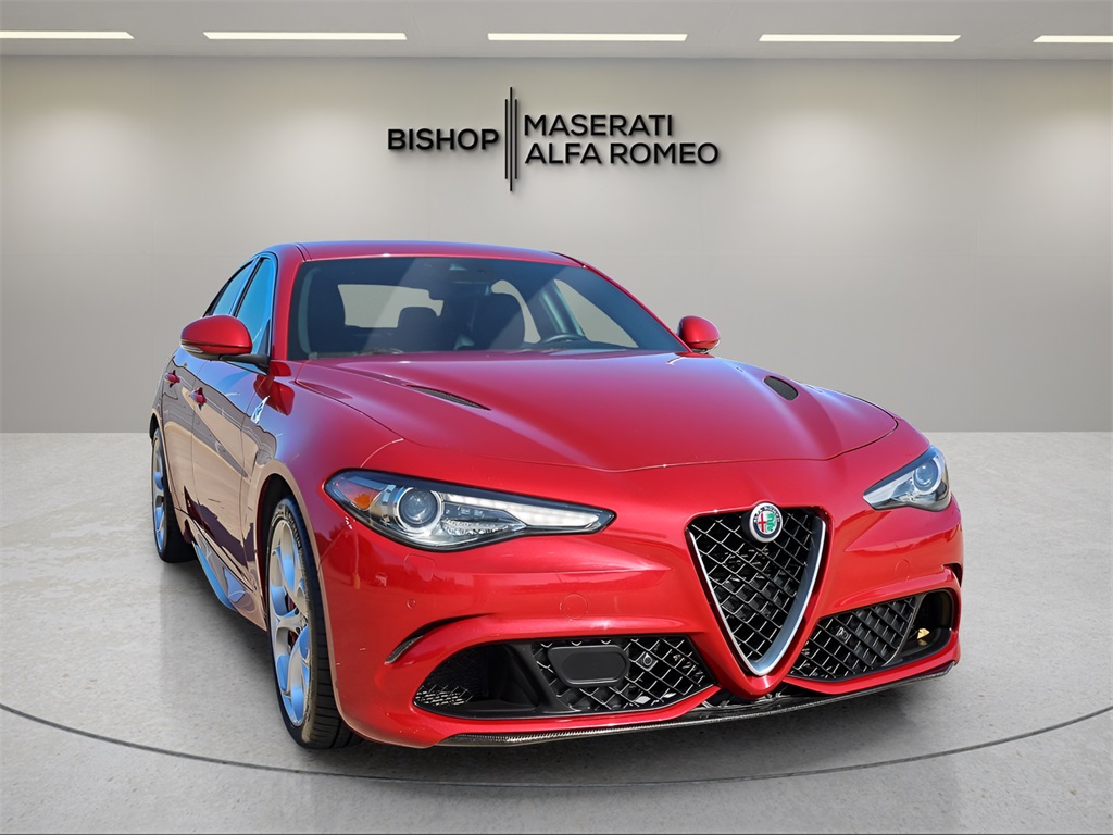2018 Alfa Romeo Giulia Quadrifoglio's photo