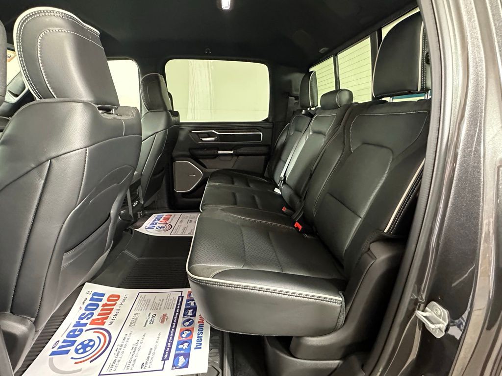 2025 Ram 1500 Laramie photo 15