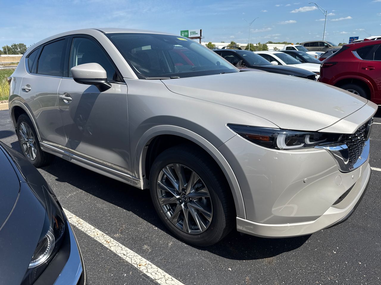 2025 Mazda CX-5 2.5 Premium Plus photo 3