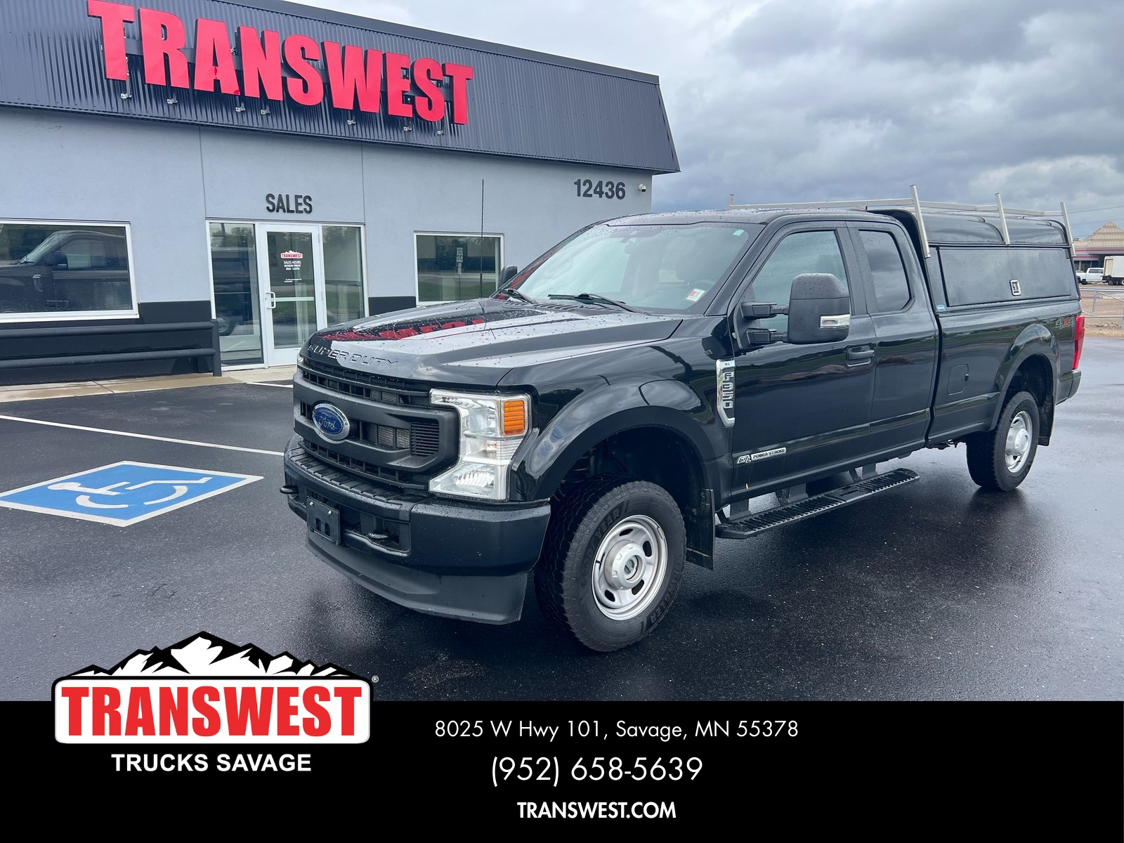 2022 Ford F-350 Super Duty XL's photo