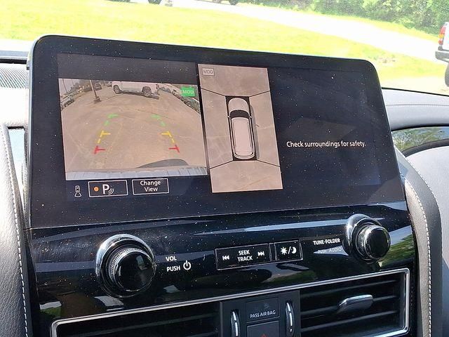 2023 Infiniti QX80 Sensory photo 23