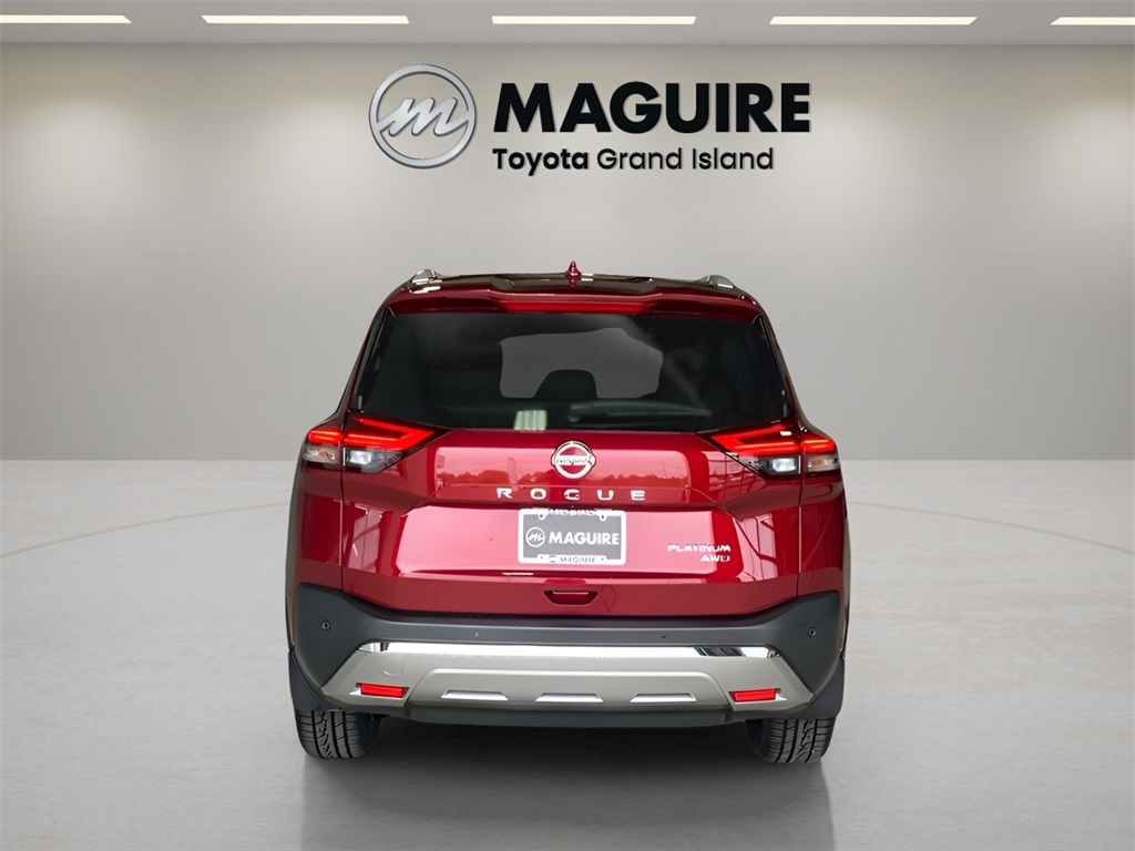 2021 Nissan Rogue Platinum photo 5