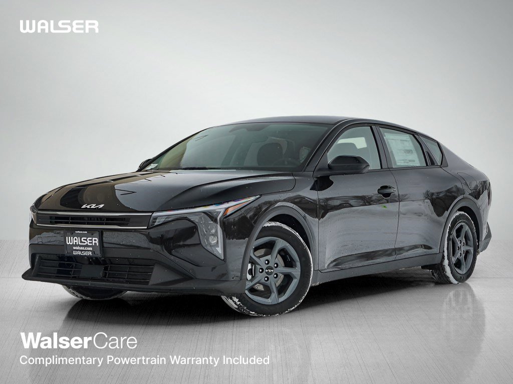 2025 Kia K4 LXS's photo