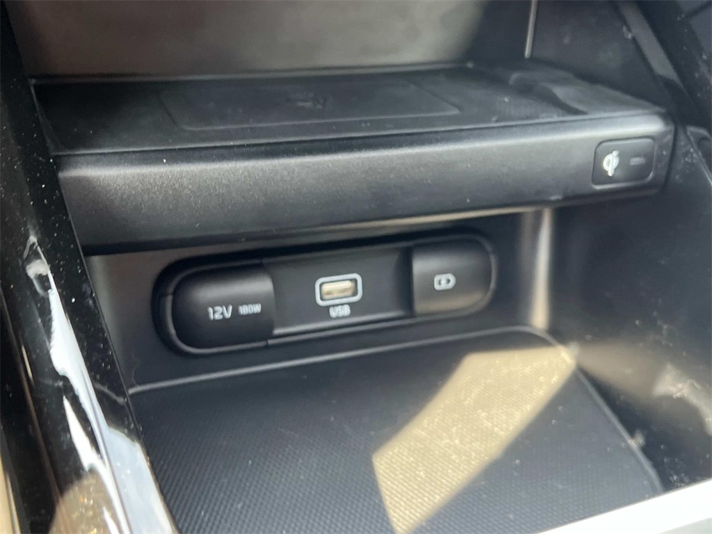 2022 Kia Forte GT-Line photo 21