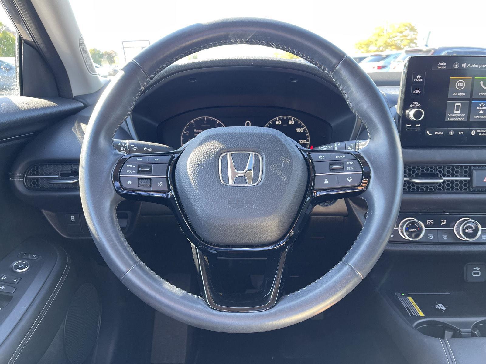 2023 Honda HR-V EX-L photo 2