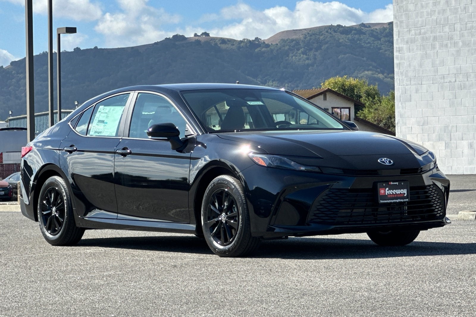 2026 Toyota Camry LE photo 2
