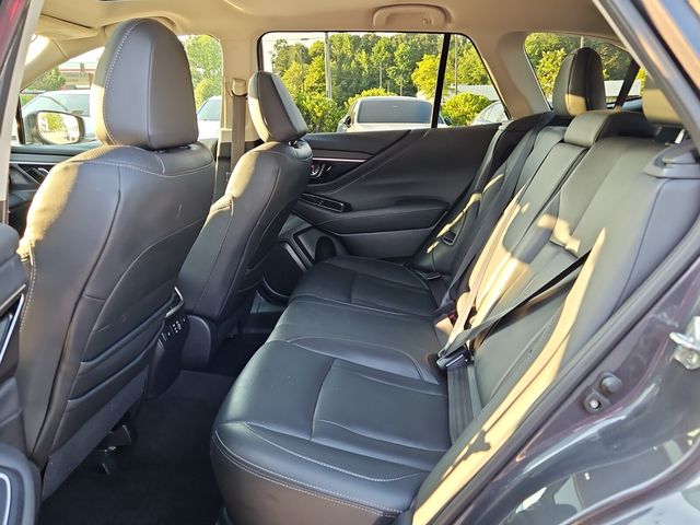2024 Subaru Outback Touring photo 7
