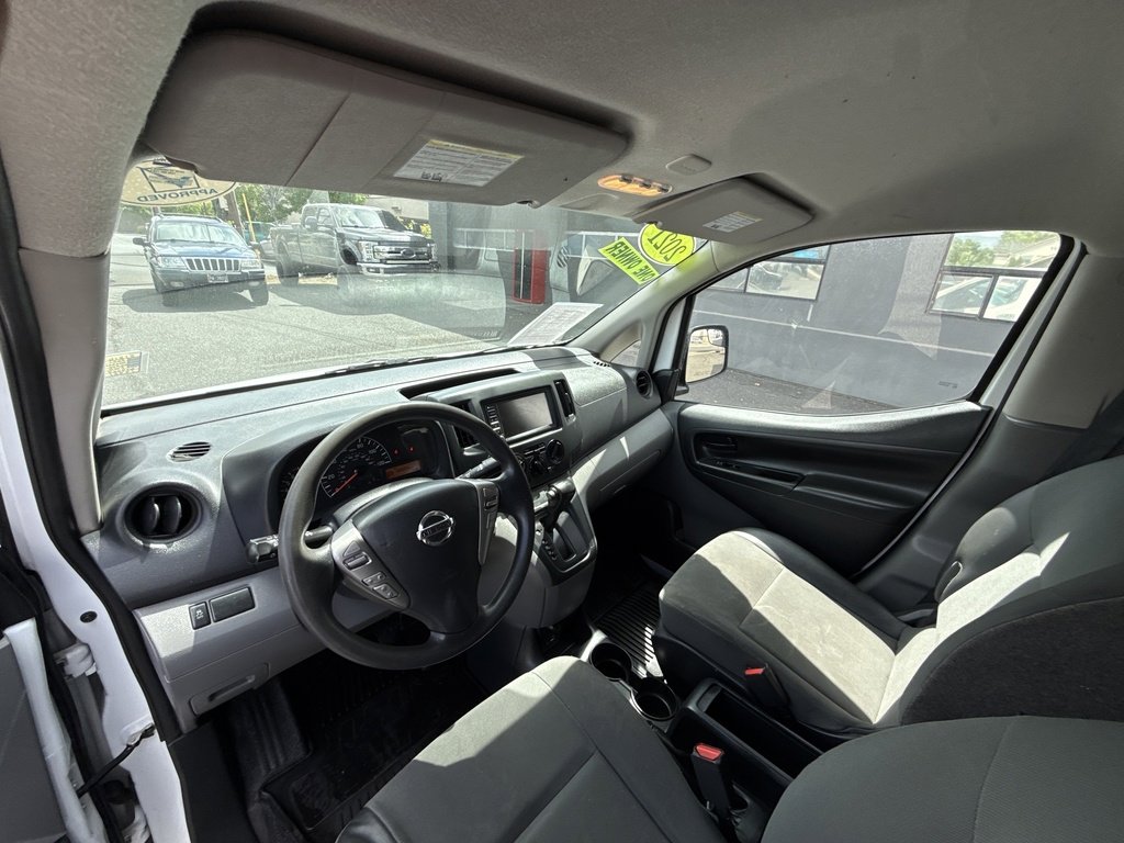 2021 Nissan NV200 S photo 6