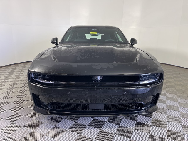 2025 Dodge Charger Daytona R/T photo 2