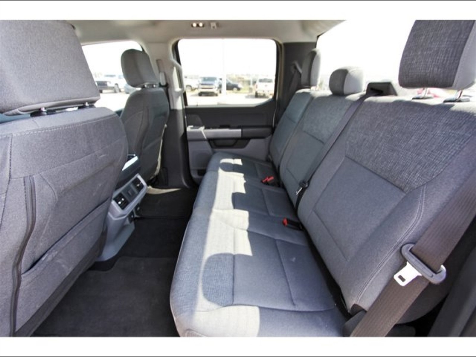 2024 Ford F-150 XLT - 10