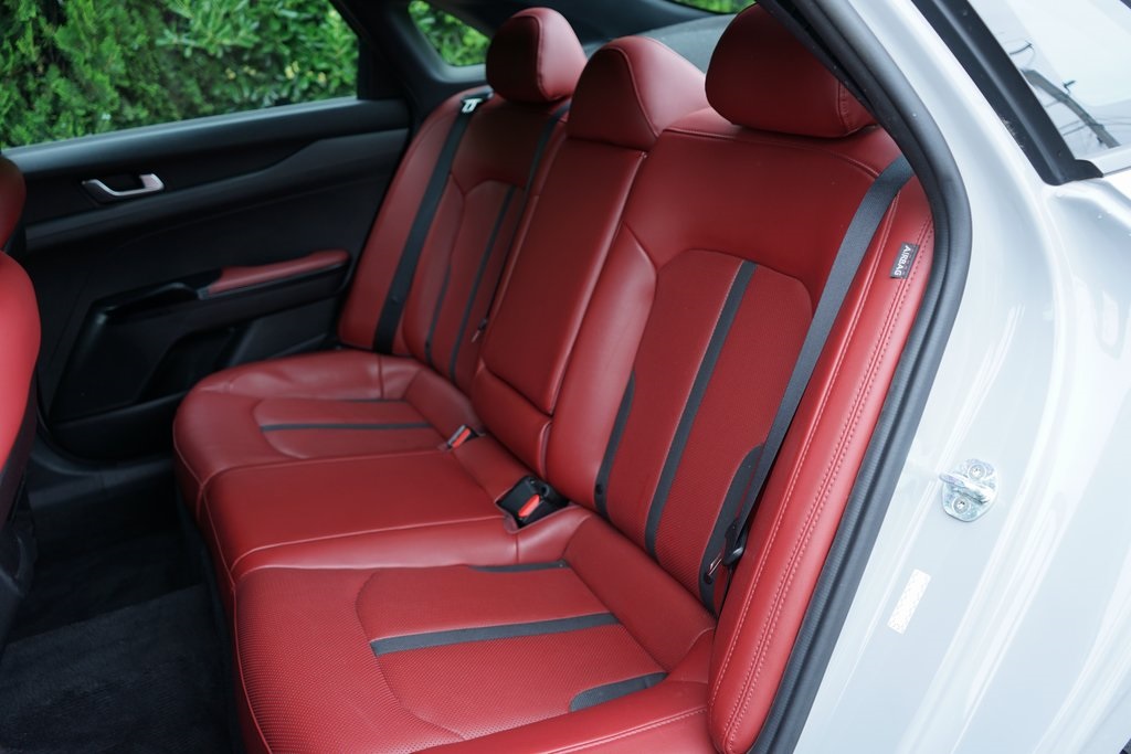 2021 Kia K5 GT-Line photo 5