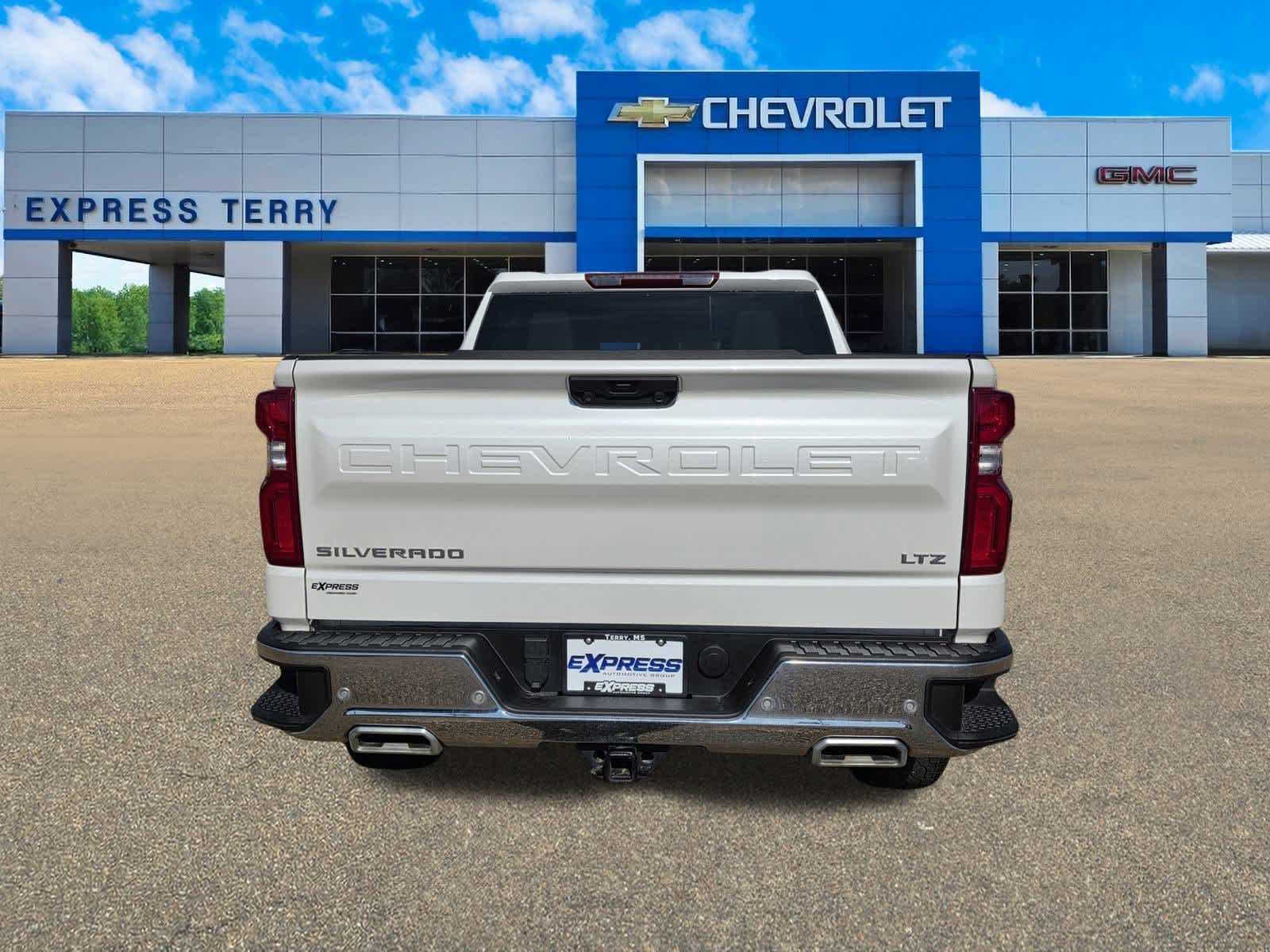 2023 Chevrolet Silverado 1500 LTZ photo 4