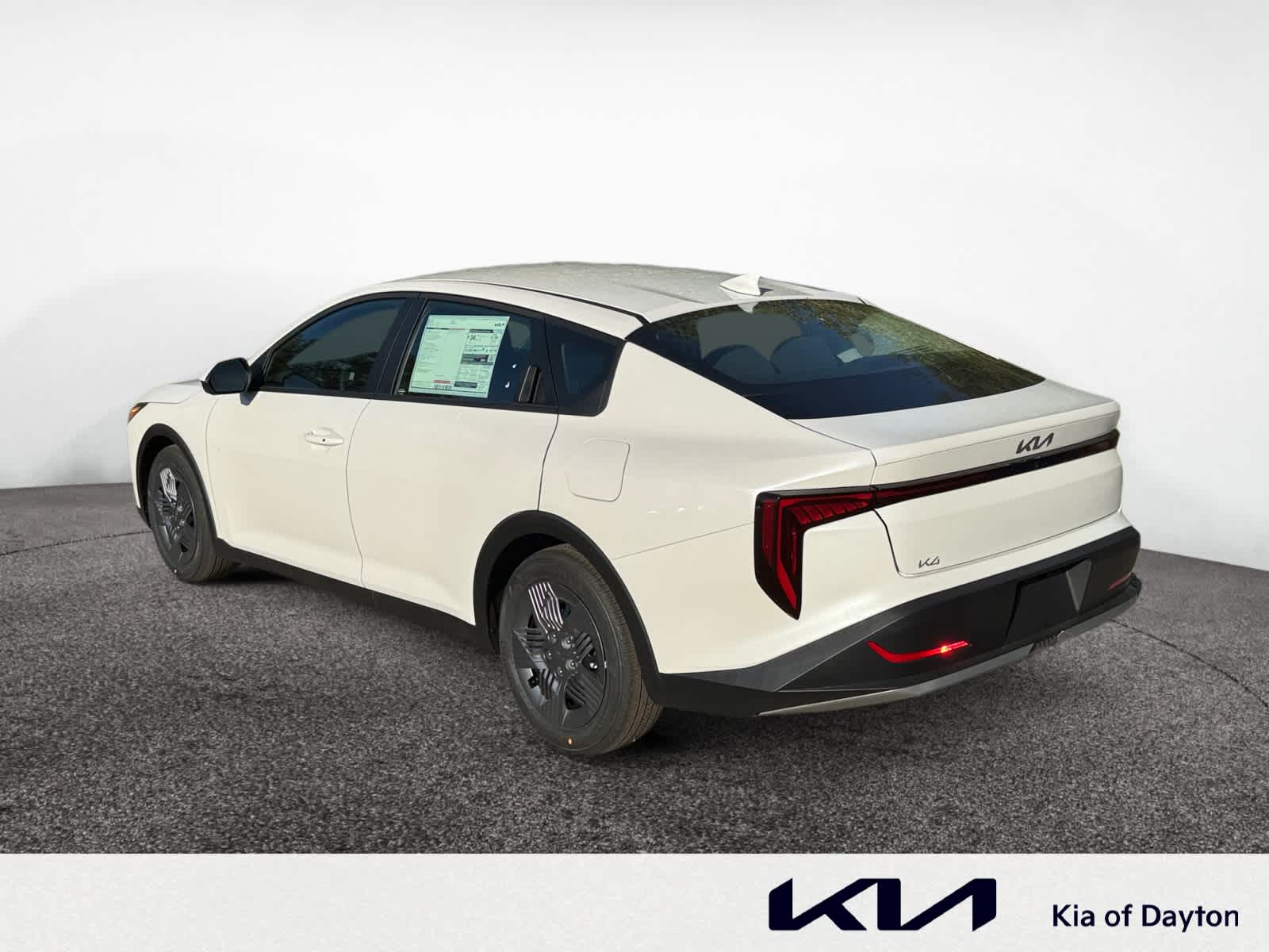 2025 Kia K4 LXS photo 3