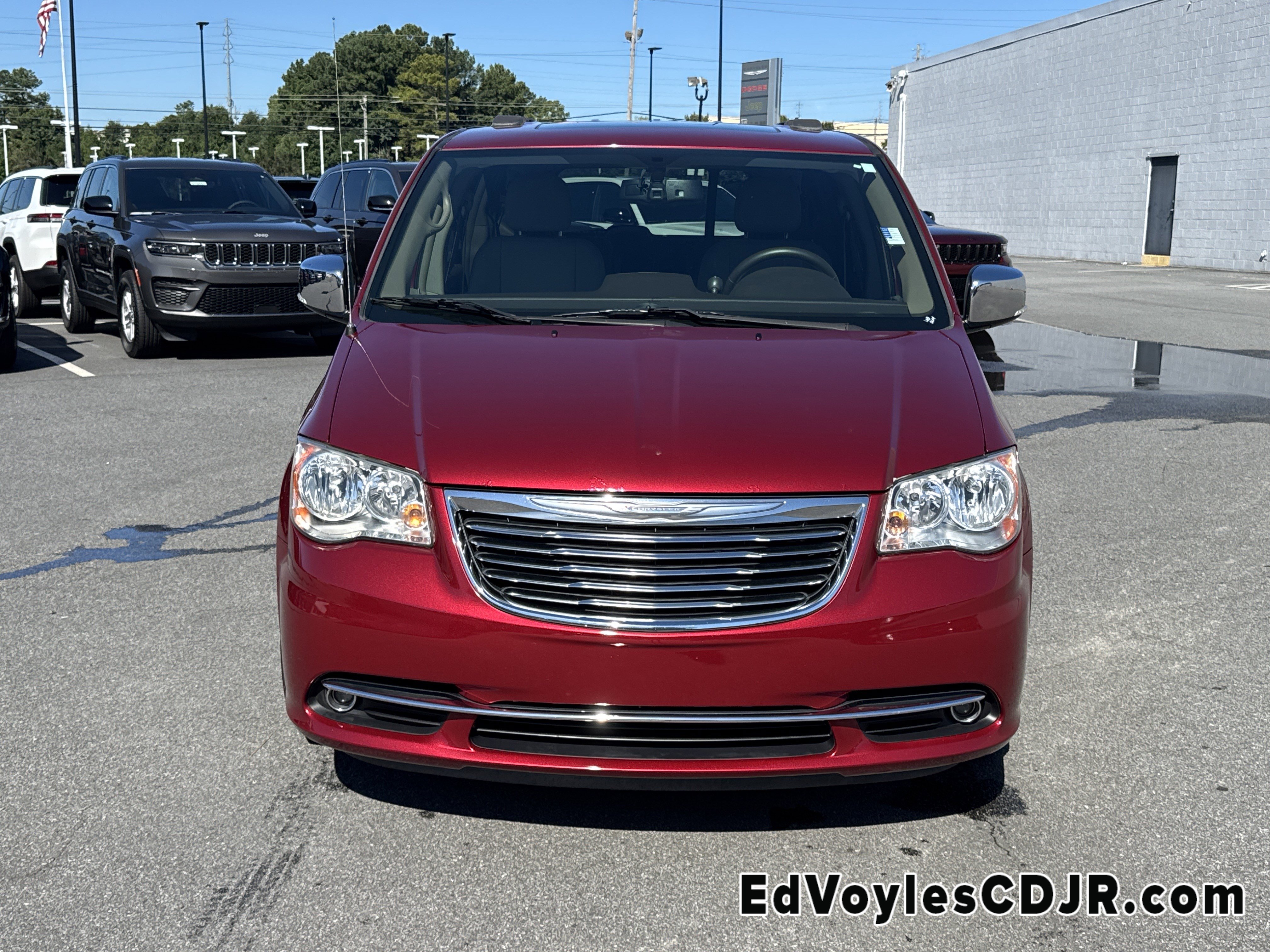 Used 2016 Chrysler Town & Country Anniversary Edition with VIN 2C4RC1CG8GR188425 for sale in Marietta, GA