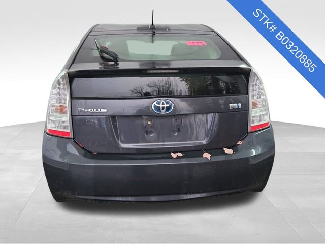 2011 Toyota Prius Three photo 3