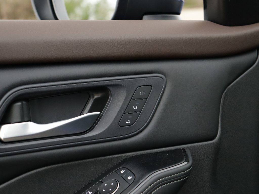 2023 Nissan Rogue SL photo 25
