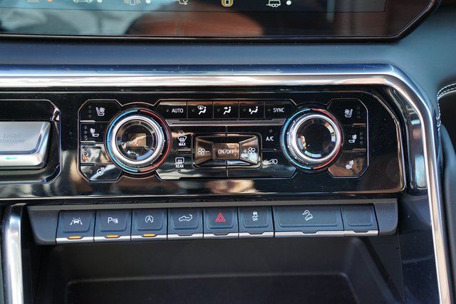 2025 GMC SIERRA - Image 17