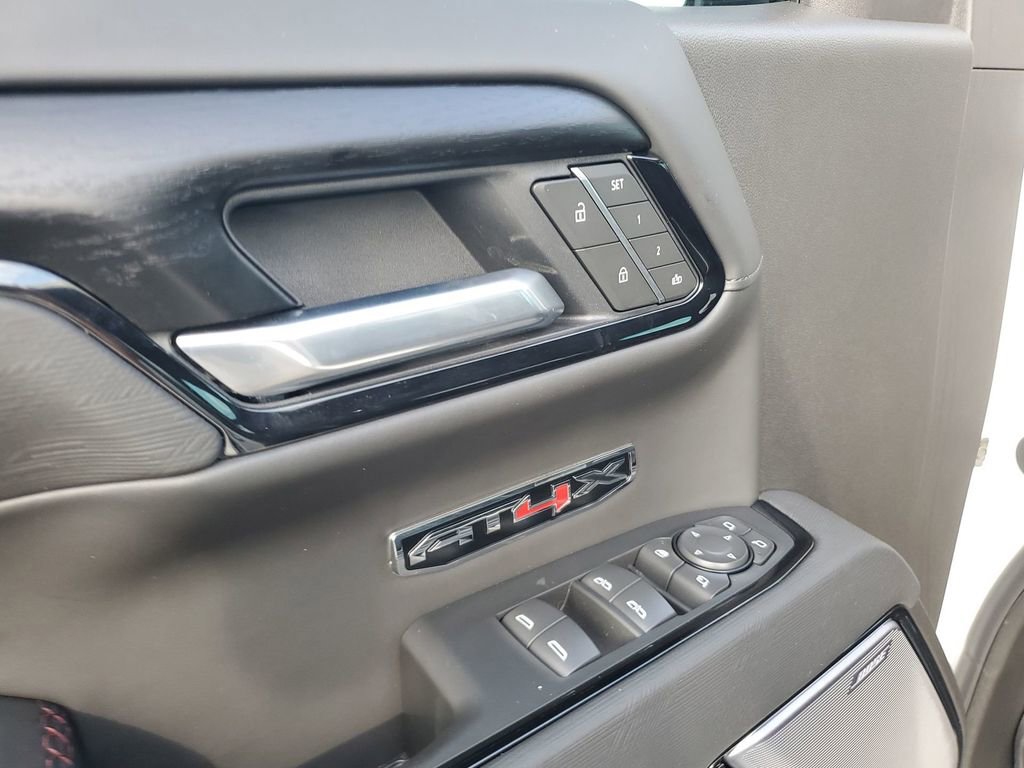 2025 Gmc Sierra AT4X photo 45