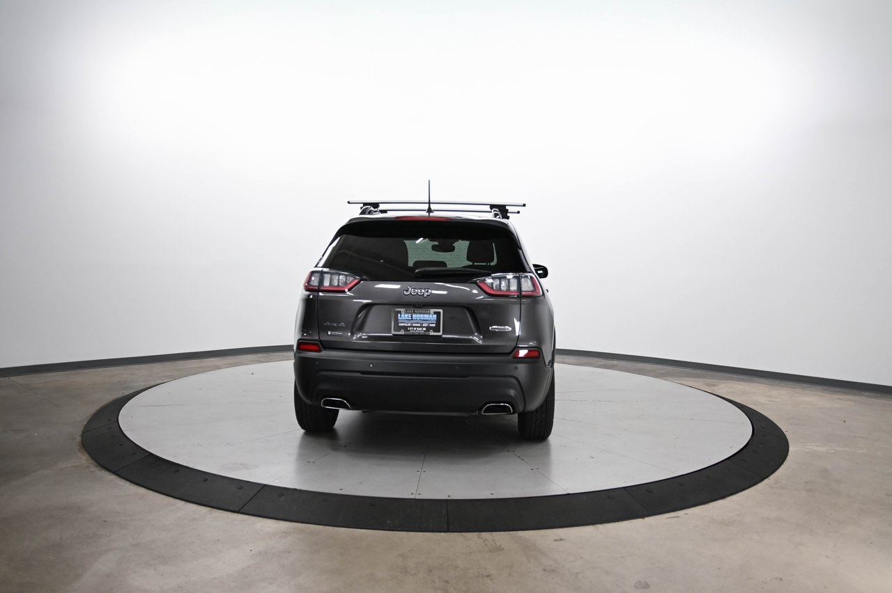 2022 Jeep Cherokee Latitude Lux photo 5