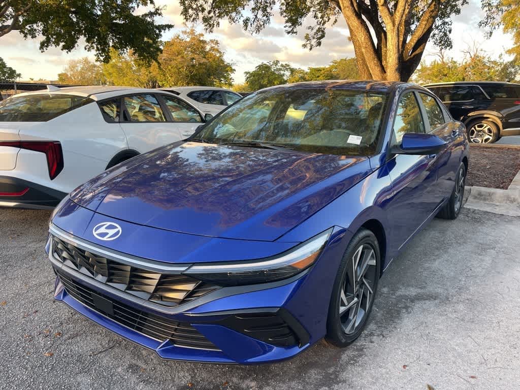2025 Hyundai Elantra SEL
