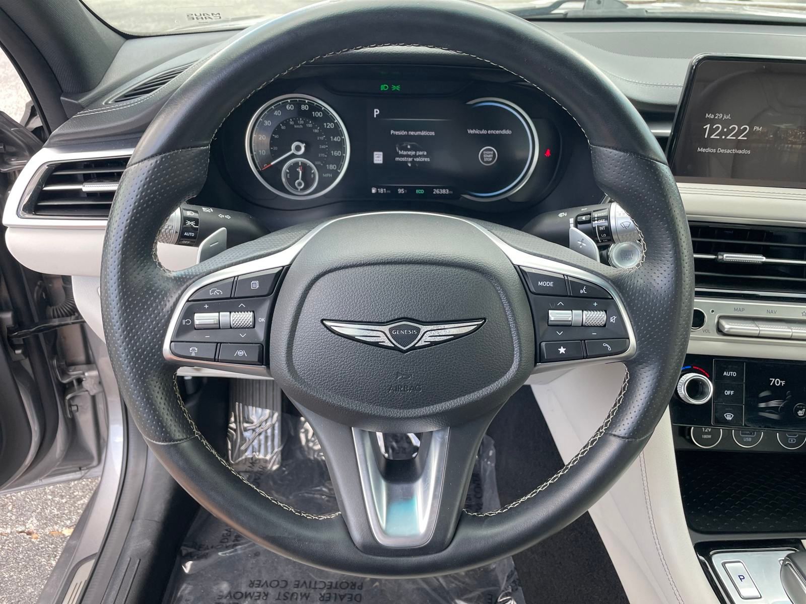2024 Genesis G70 2.5T photo 11