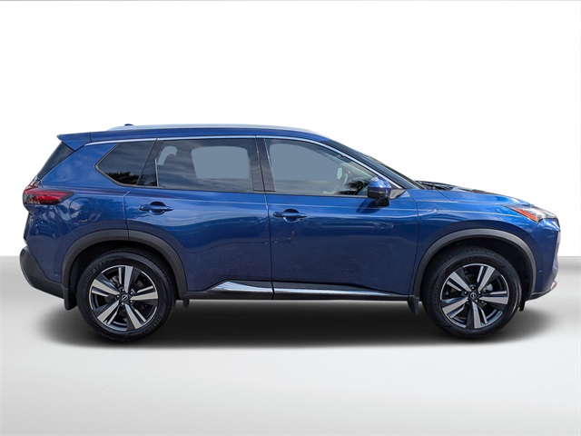 2023 Nissan Rogue SL photo 2