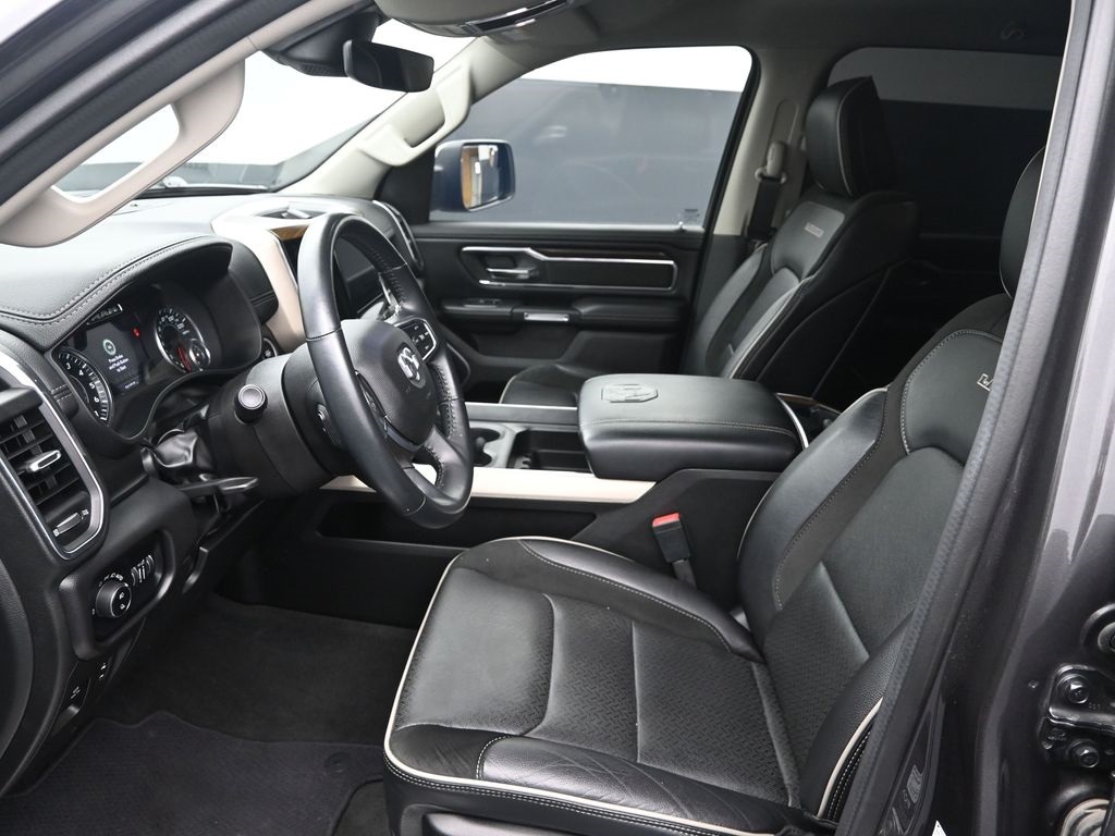 2022 Ram 1500 Laramie photo 13