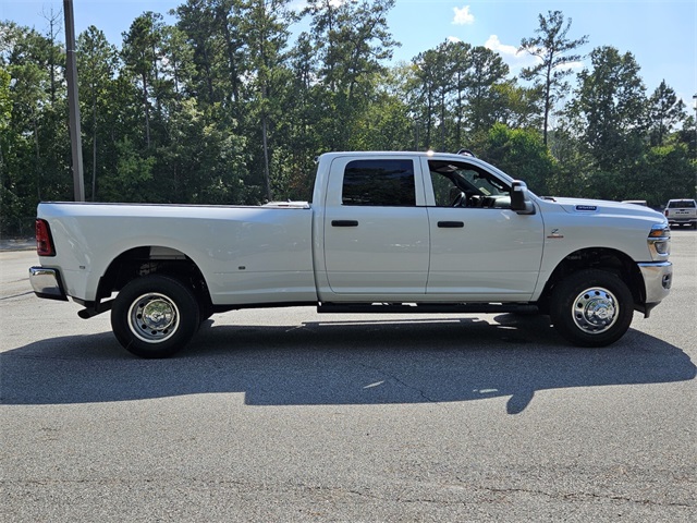 2026 Ram 3500 Tradesman photo 13