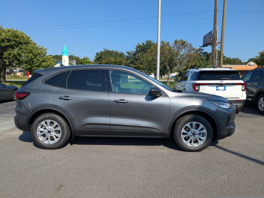 2025 Ford Escape Active photo 3
