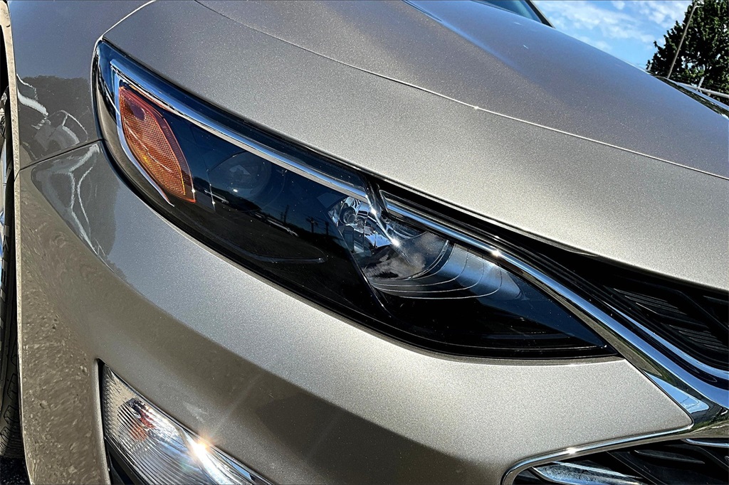 2022 Chevrolet Malibu LS photo 29