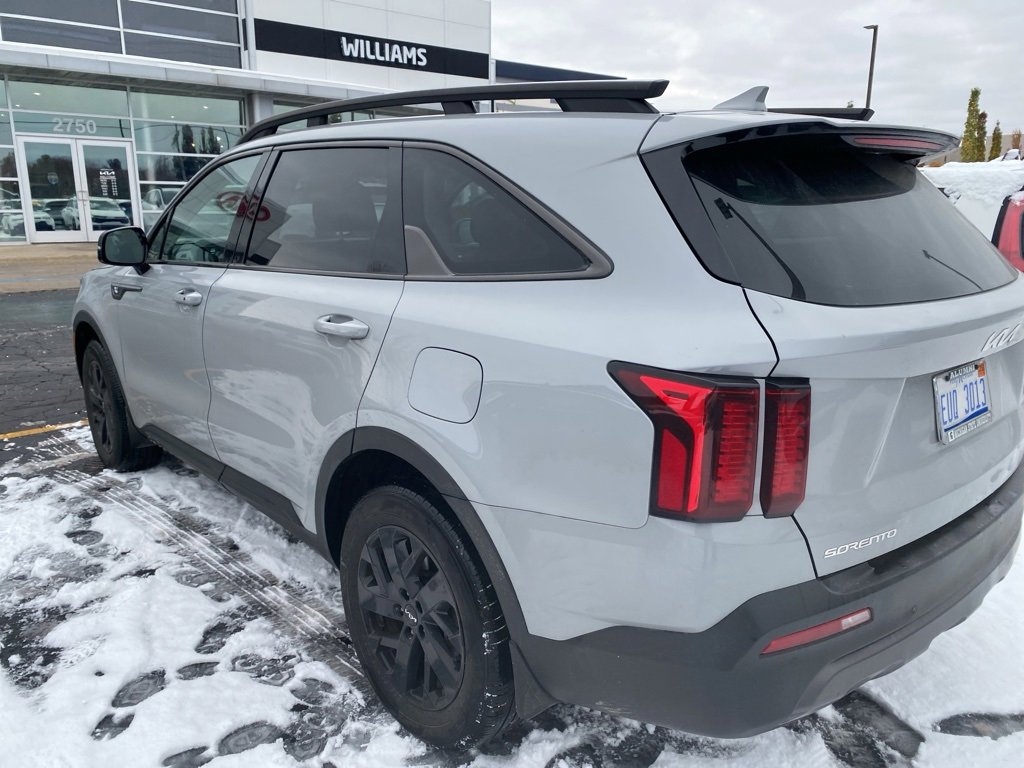 2023 Kia Sorento X-Line S photo 3