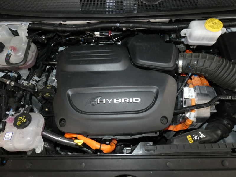 2024 Chrysler Pacifica Pinnacle photo 27