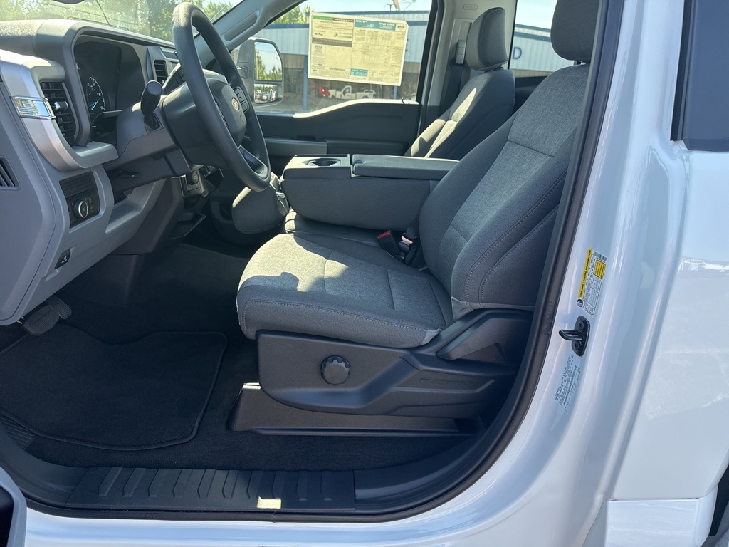 2025 Ford F-350 XL photo 19