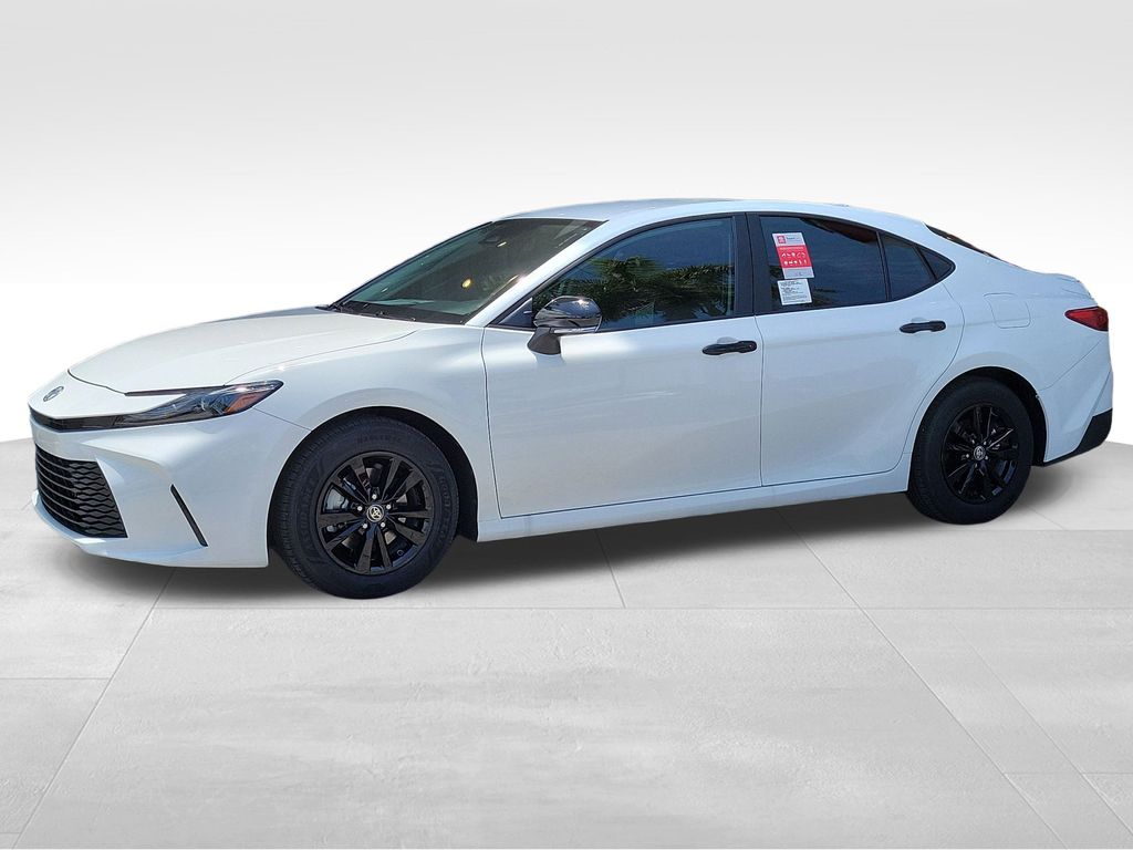 2025 Toyota Camry LE photo 8