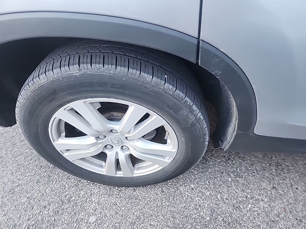 2018 Honda Pilot LX photo 3