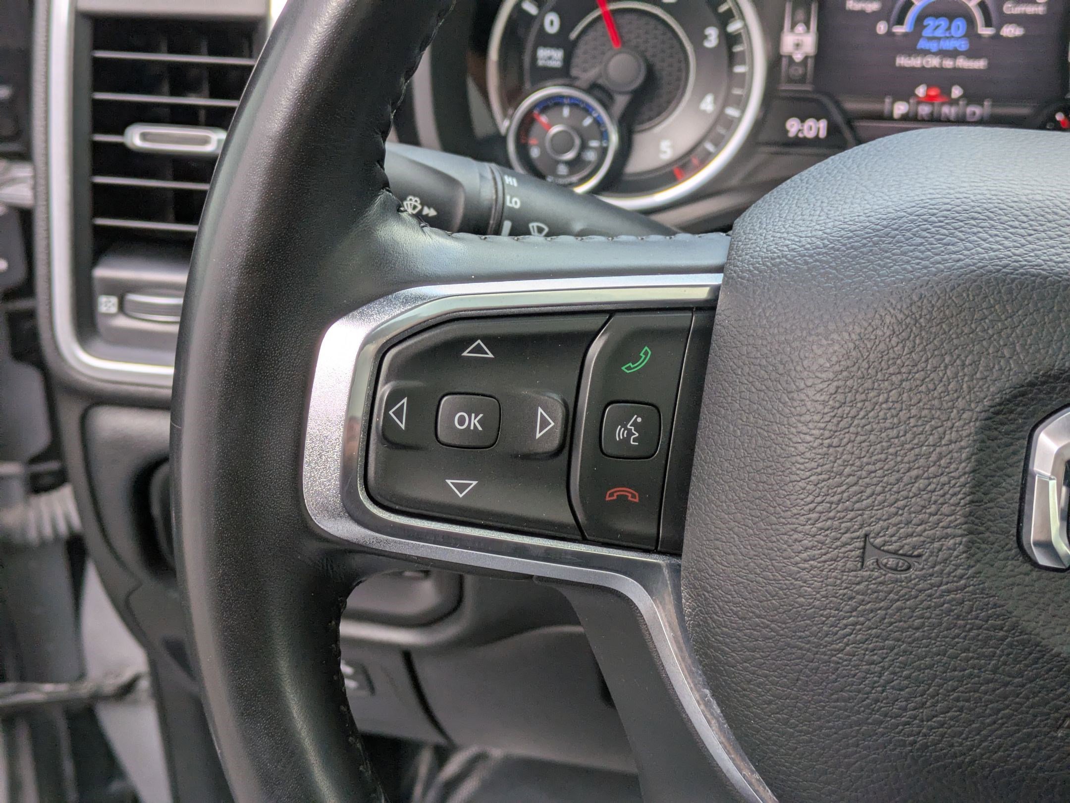 2021 Ram 1500 Laramie photo 16