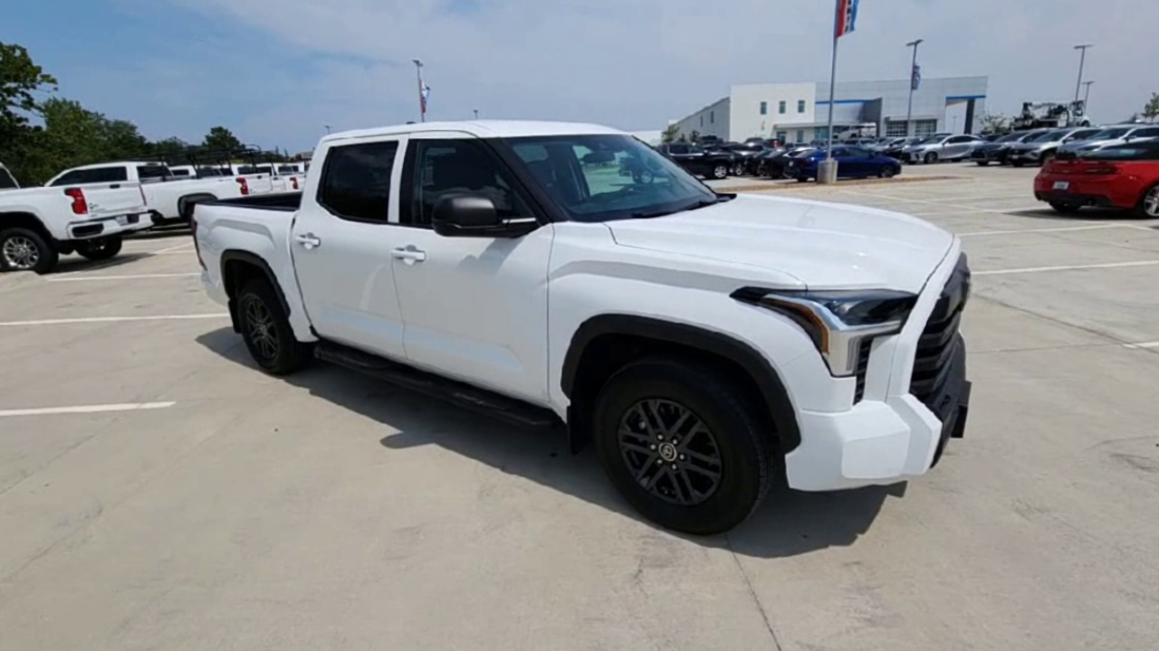 2024 Toyota Tundra SR5 photo 27