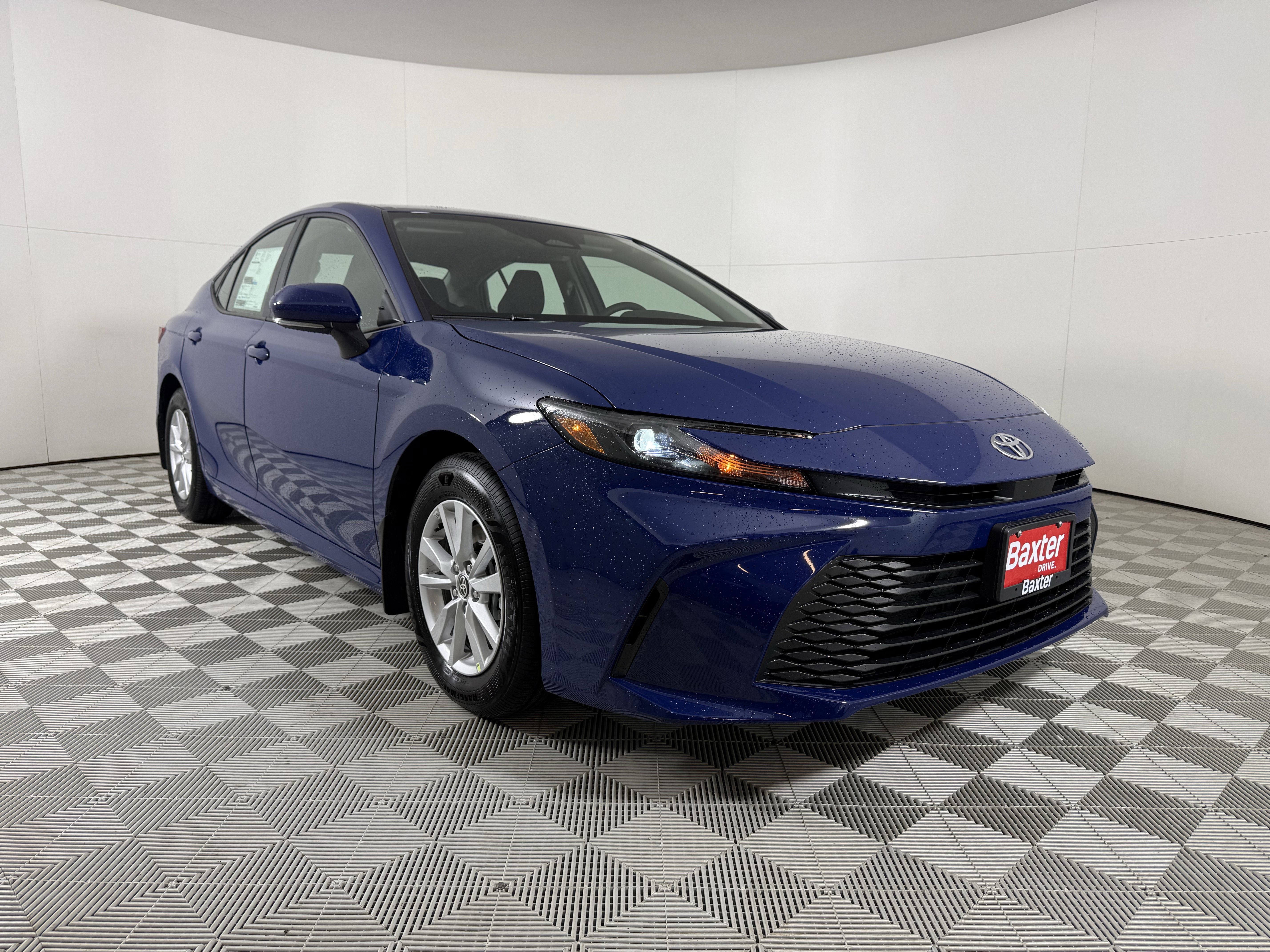 2026 Toyota Camry LE's photo