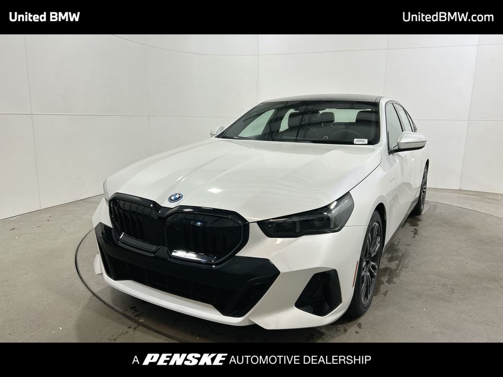 2026 BMW 5 Series 550e's photo