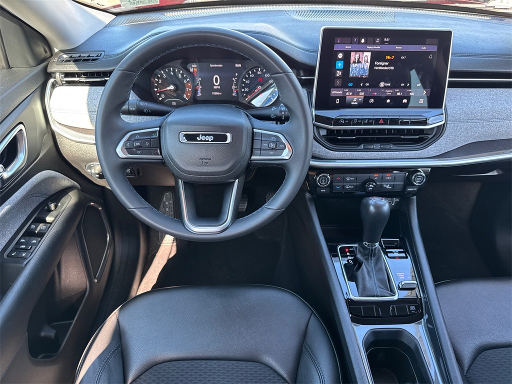 2022 Jeep Compass Latitude photo 17