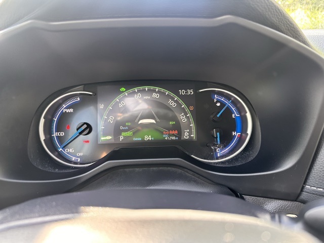 2024 Toyota RAV4 Hybrid XLE photo 29